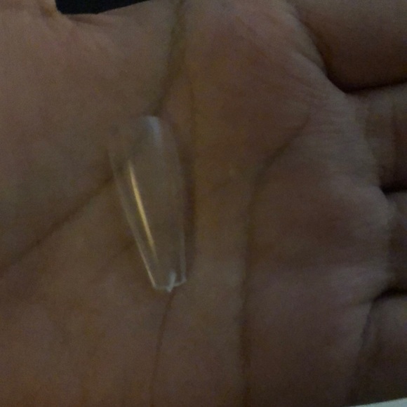 False nails - Picture 3 of 3